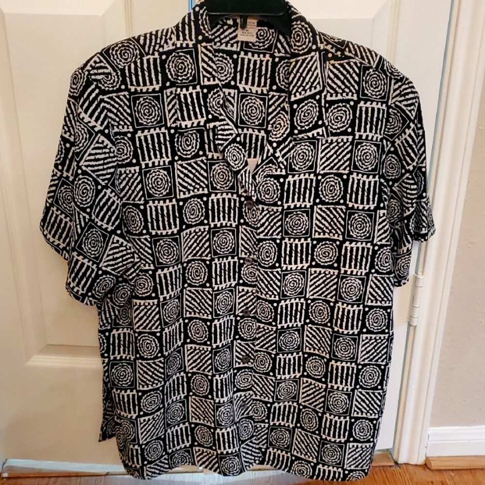 Notations Black and White Casual Button Down Shirt